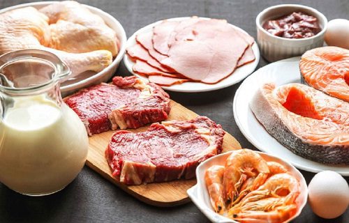 Thịt đỏ, đường, sữa là thức ăn của tế bào ung thư