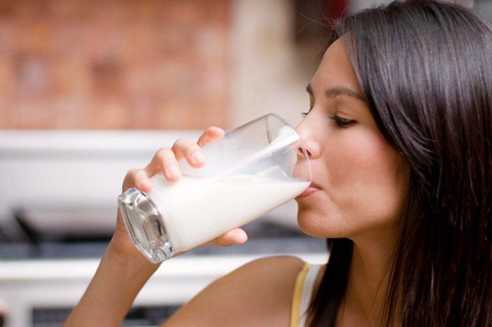 Ung thư phổi nên uống sữa gì?