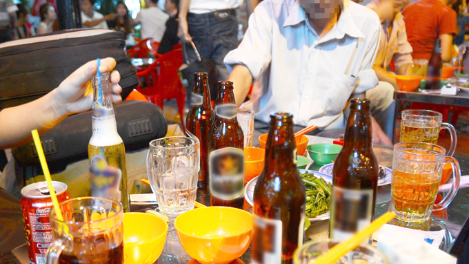 Bia rượu rất có hại cho sức khỏe con người
