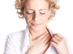 Hậu quả của xạ trị ung thư vòm họng ảnh hưởng rất nhiều tới sức khỏe bệnh nhân