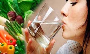Tăng cường rau xanh, uống nhiều nước để bệnh trĩ không tái phát